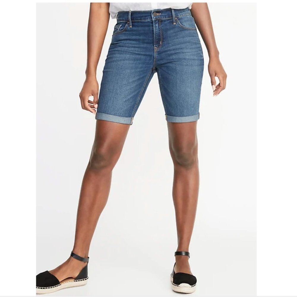 💙 H&M L.O.G.G. 💙 Long blue jean shorts Size 29